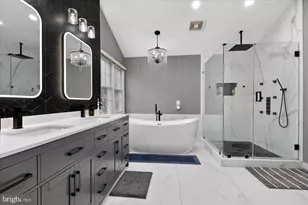 22557 Middleburg Chapel Ct, Ashburn, VA 20148 - Photo 14