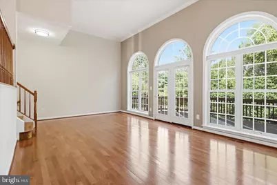 21824 Ladyslipper Square, Ashburn, VA 20147 - Photo 4
