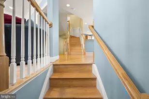 610 Battery Terrace NE, Leesburg, VA 20176 - Photo 4