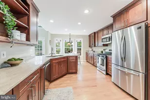 326 E D St, Purcellville, VA 20132 - Photo 8