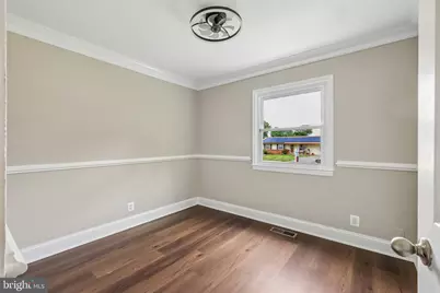 108 N Cypress Road N, Sterling, VA 20164 - Photo 20