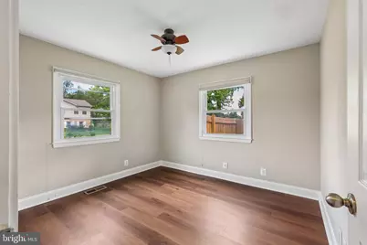 108 N Cypress Road N, Sterling, VA 20164 - Photo 18