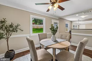 108 N Cypress Road N, Sterling, VA 20164 - Photo 12