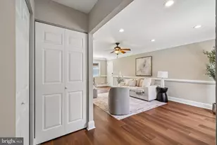 108 N Cypress Road N, Sterling, VA 20164 - Photo 4