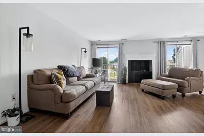 1006 Warwick Court #B, Sterling, VA 20164 - Photo 2
