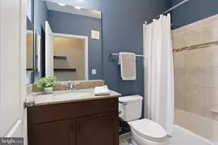 24636 Woolly Mammoth Terrace, Aldie, VA 20105 - Photo 32