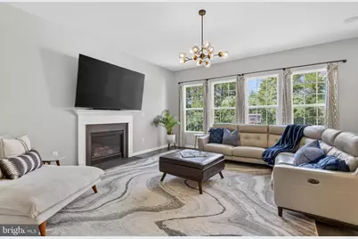 26732 Kentoaks Court, Chantilly, VA 20152 - Photo 12
