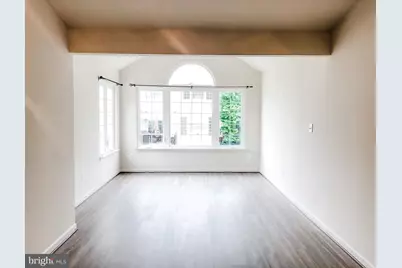 22511 Airmont Woods Terrace, Ashburn, VA 20148 - Photo 18