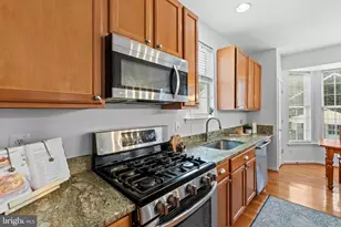 20309 Vermeer St, Ashburn, VA 20147 - Photo 8