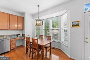 20309 Vermeer St, Ashburn, VA 20147 - Photo 10