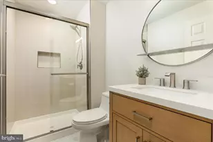 311 Ebaugh Dr SE, Leesburg, VA 20175 - Photo 34