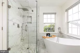 311 Ebaugh Dr SE, Leesburg, VA 20175 - Photo 4