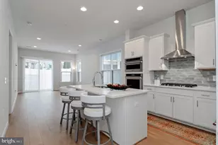 43899 Siren Song Ter, Leesburg, VA 20176 - Photo 2