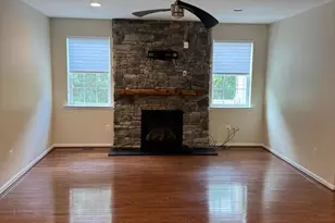 24877 Myers Glen Pl, Chantilly, VA 20152 - Photo 16