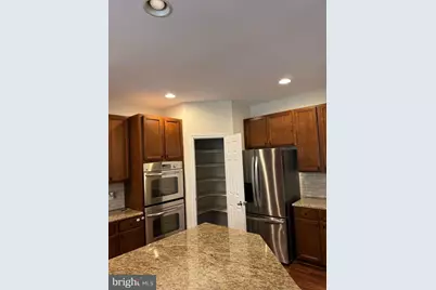 24877 Myers Glen Place, Chantilly, VA 20152 - Photo 10