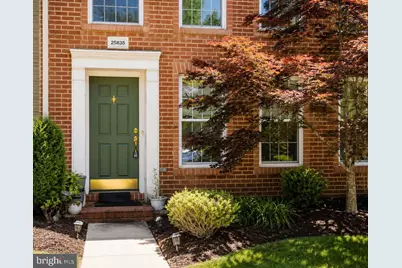25835 Turlough Terrace, Chantilly, VA 20152 - Photo 2