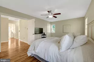 254 E Juniper Ave E, Sterling, VA 20164 - Photo 34