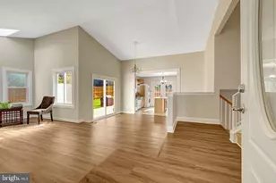 254 E Juniper Ave E, Sterling, VA 20164 - Photo 12