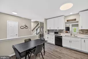 44000 Kings Arms Square, Ashburn, VA 20147 - Photo 4