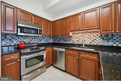 19355 Cypress Ridge Terrace #1017, Leesburg, VA 20176 - Photo 8