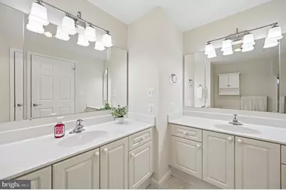 19355 Cypress Ridge Terrace #1017, Leesburg, VA 20176 - Photo 16