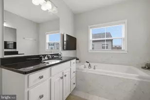 42310 Crawford Ter, Brambleton, VA 20148 - Photo 44