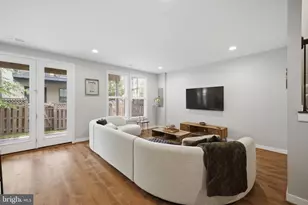 42310 Crawford Ter, Brambleton, VA 20148 - Photo 28