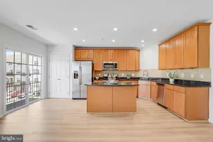 19283 Winmeade Dr, Leesburg, VA 20176 - Photo 24