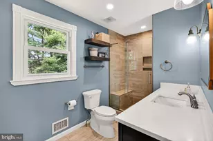 43910 Spinks Ferry Rd, Leesburg, VA 20176 - Photo 36