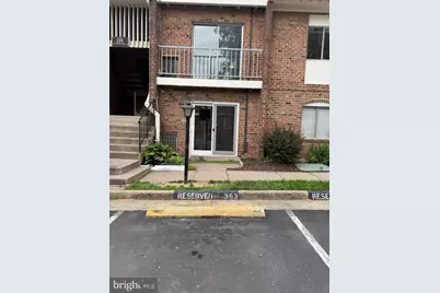 221 N Fillmore Avenue #6, Sterling, VA 20164 - Photo 2