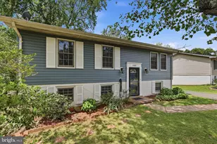 403 E Laurel Ave, Sterling, VA 20164 - Photo 4