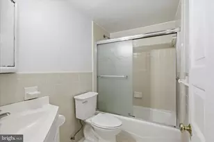 403 E Laurel Ave, Sterling, VA 20164 - Photo 28