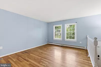 403 E Laurel Avenue, Sterling, VA 20164 - Photo 6