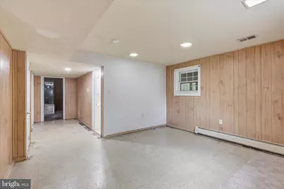 403 E Laurel Avenue, Sterling, VA 20164 - Photo 24