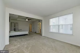 22677 Flowing Spring Square, Brambleton, VA 20148 - Photo 18