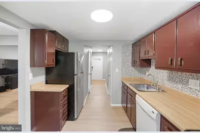 1072 Tottenham Court, Sterling, VA 20164 - Photo 12