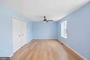 1072 Tottenham Ct, Sterling, VA 20164 - Photo 24