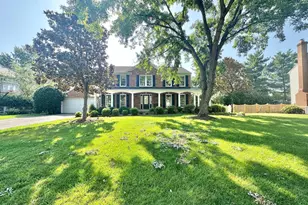 21326 Thimbleweed Ct, Ashburn, VA 20147 - Photo 1