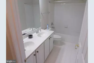 47574 Royal Burnham Terrace, Sterling, VA 20165 - Photo 24