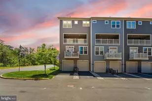 43017 Prophecy Terrace, Sterling, VA 20166 - Photo 4