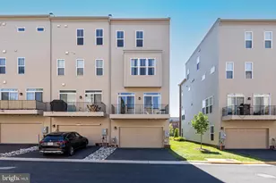 22961 Quiet Crossing Ter, Broadlands, VA 20148 - Photo 54