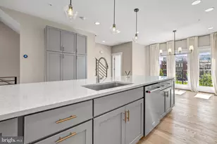 22961 Quiet Crossing Ter, Broadlands, VA 20148 - Photo 26