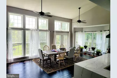 25580 Fishers Hill Court, Chantilly, VA 20152 - Photo 16