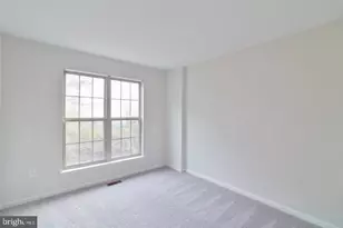 21174 Domain Terrace, Sterling, VA 20165 - Photo 18