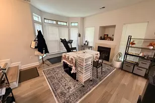 21174 Domain Terrace, Sterling, VA 20165 - Photo 2