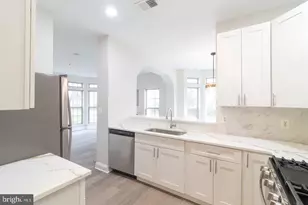 21174 Domain Terrace, Sterling, VA 20165 - Photo 12