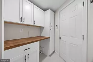 20712 Parkside Cir, Sterling, VA 20165 - Photo 62