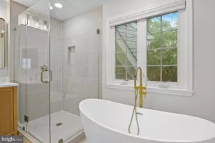 20712 Parkside Cir, Sterling, VA 20165 - Photo 34