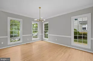 20712 Parkside Cir, Sterling, VA 20165 - Photo 10