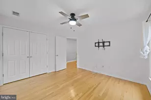 20712 Parkside Cir, Sterling, VA 20165 - Photo 42